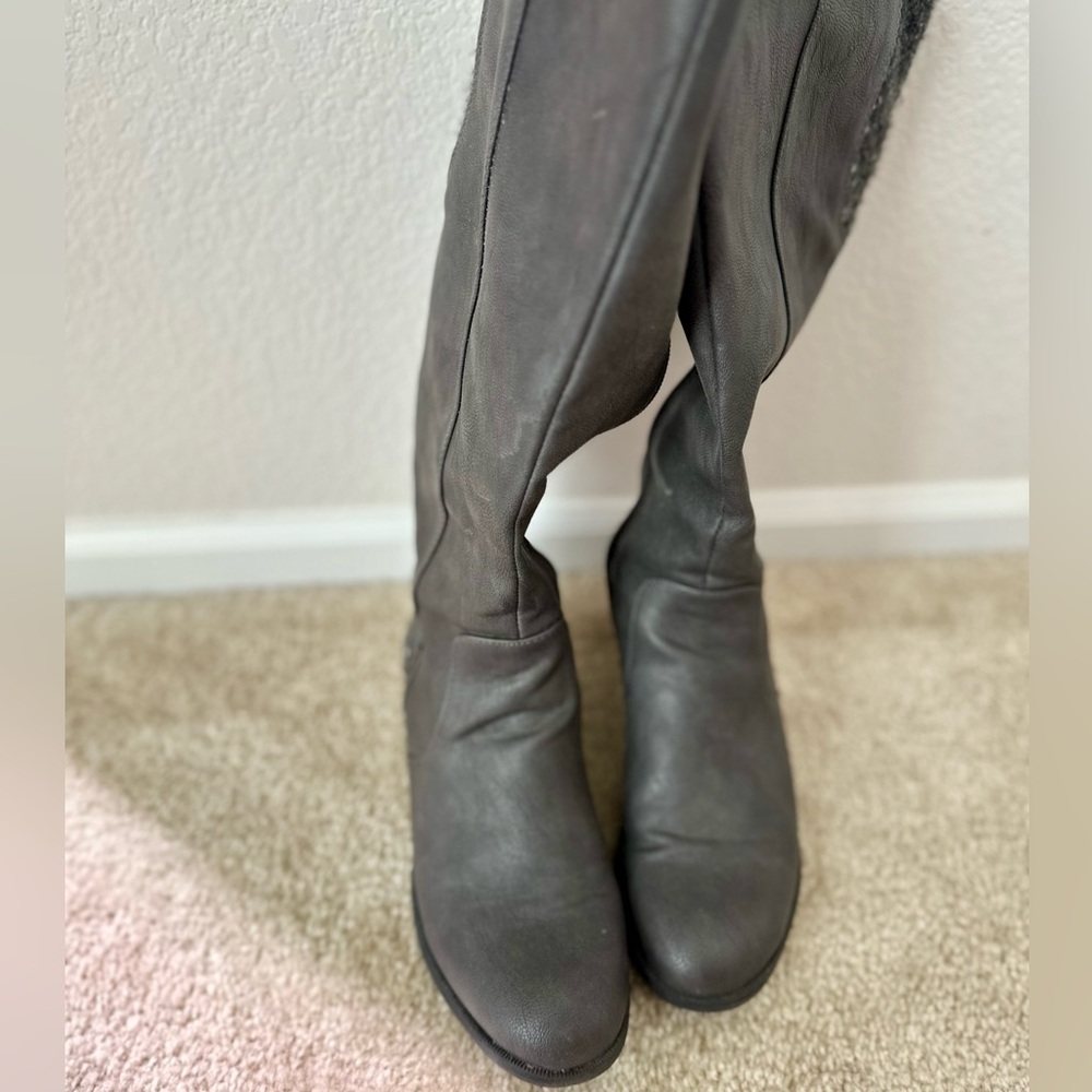 LifeStride wide calf gray boots